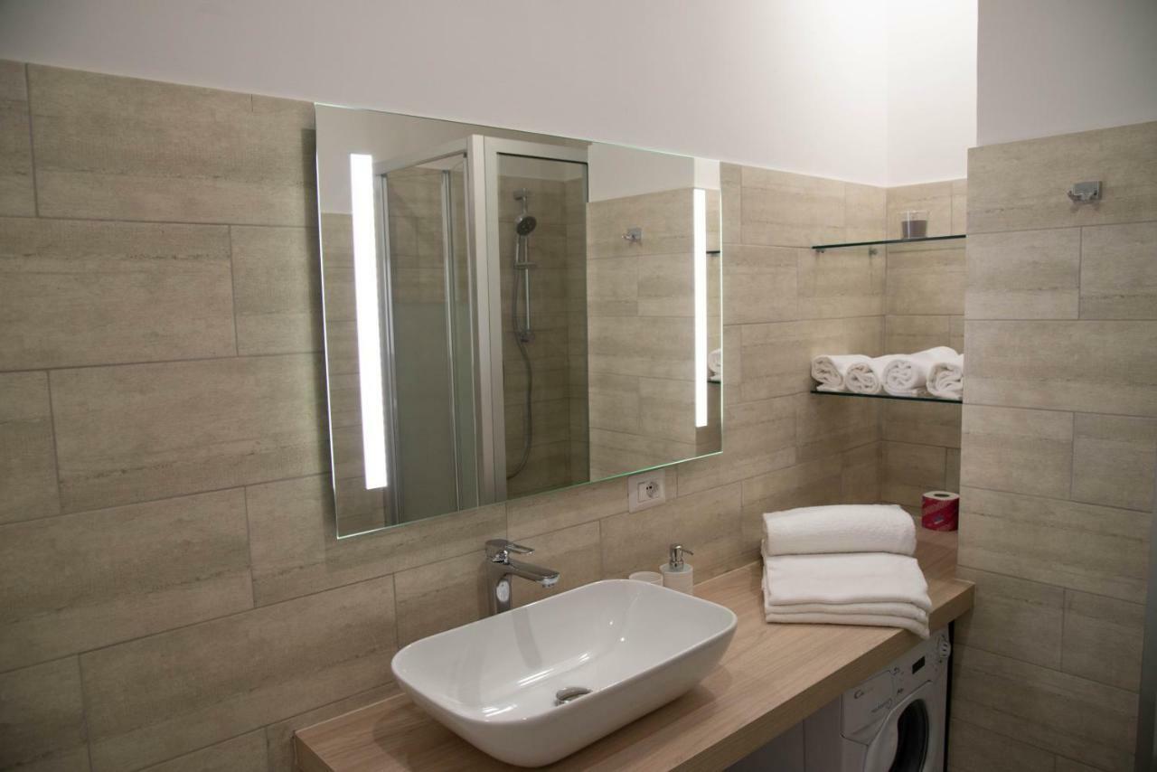 Appartamento 150 Рим Экстерьер фото